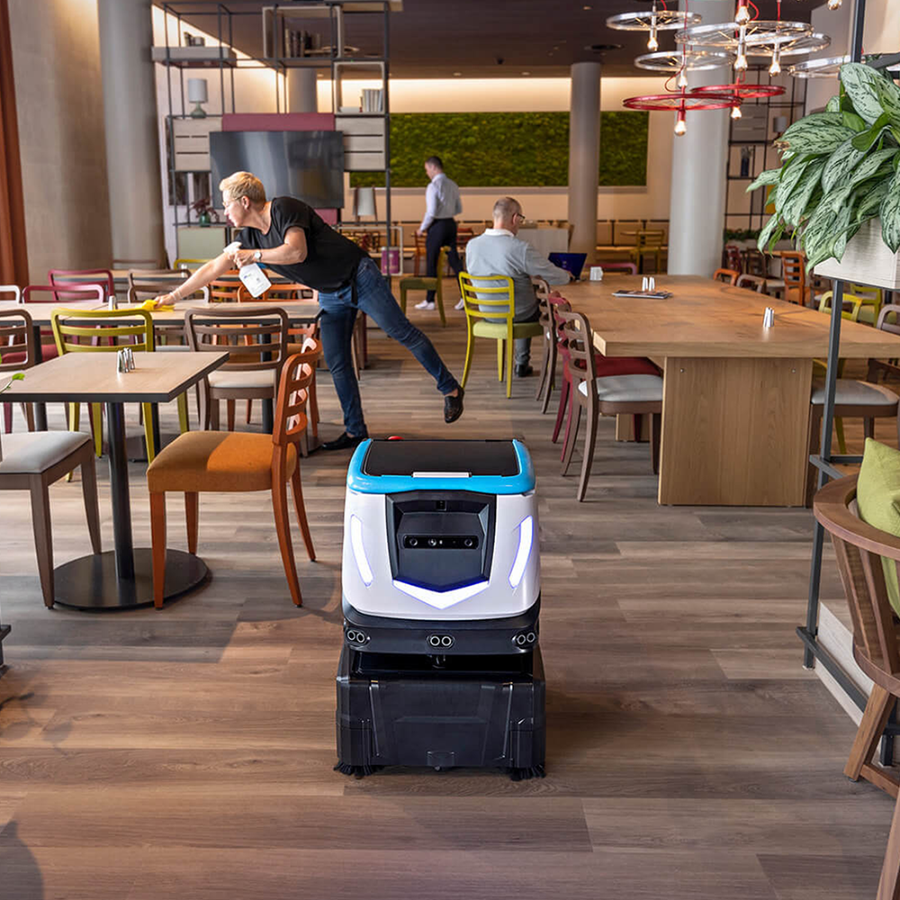 Robot autonom profesional de spălat pardoseli, Cobi 18, funcții A.I, uz comercial