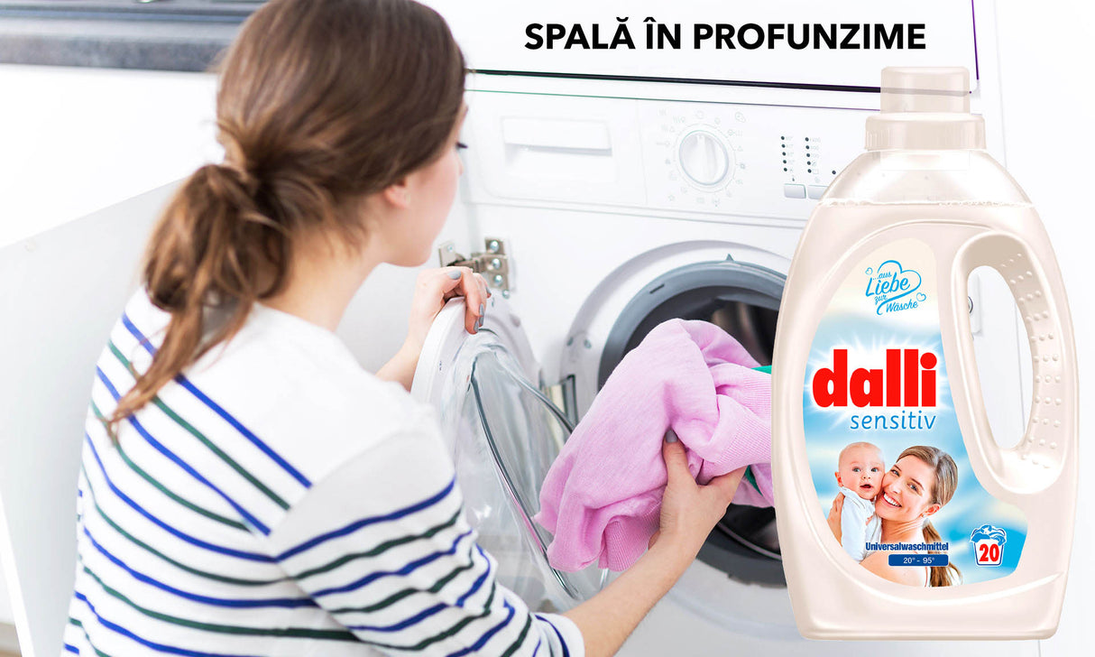 Detergent lichid pentru rufe de bebelusi, cu pH neutru pentru piele sensibila si efect antialergic BABY SENSITIV DALLI 1,1L / 20 spalari