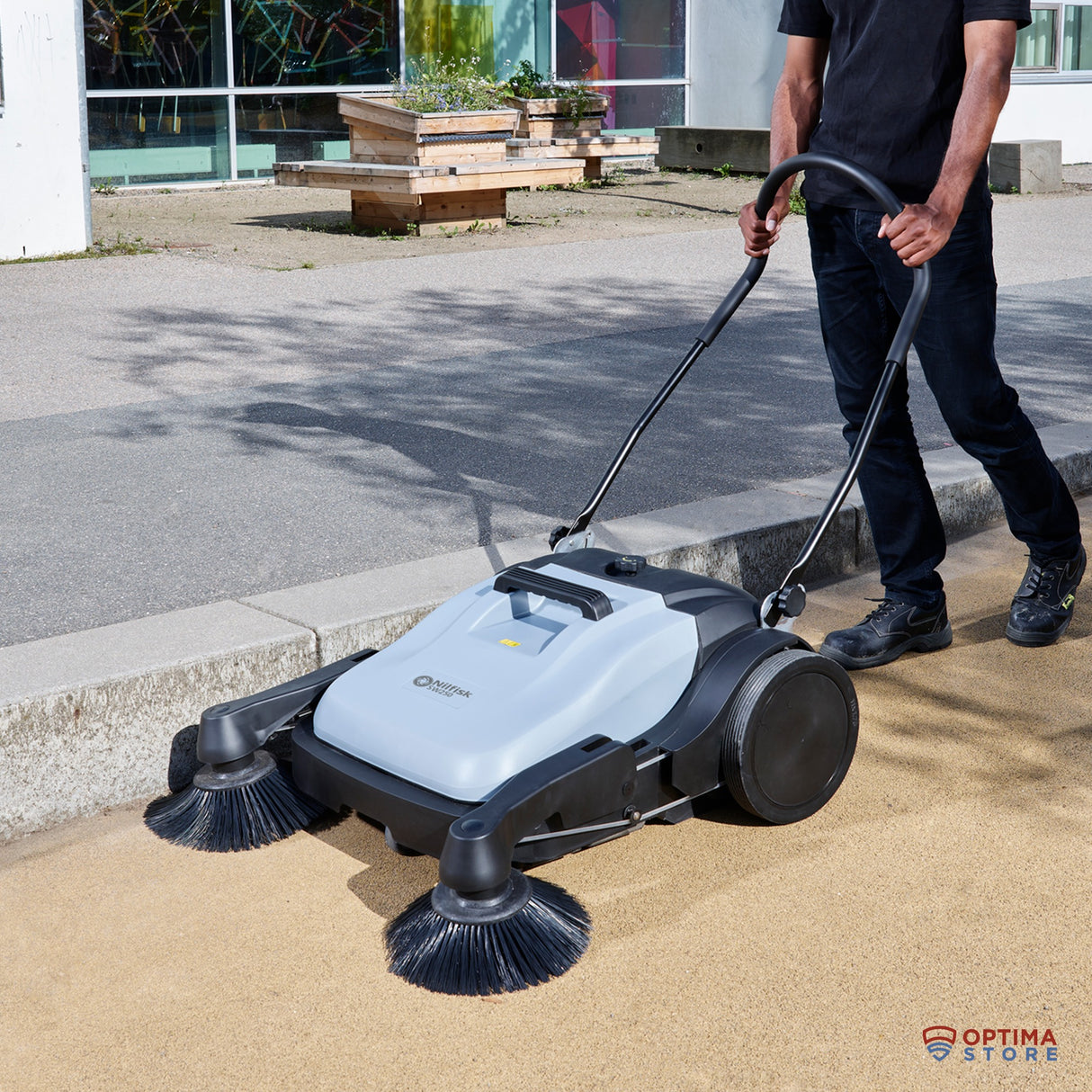 Mașină de măturat manuală, Nilfisk SW250, 38L