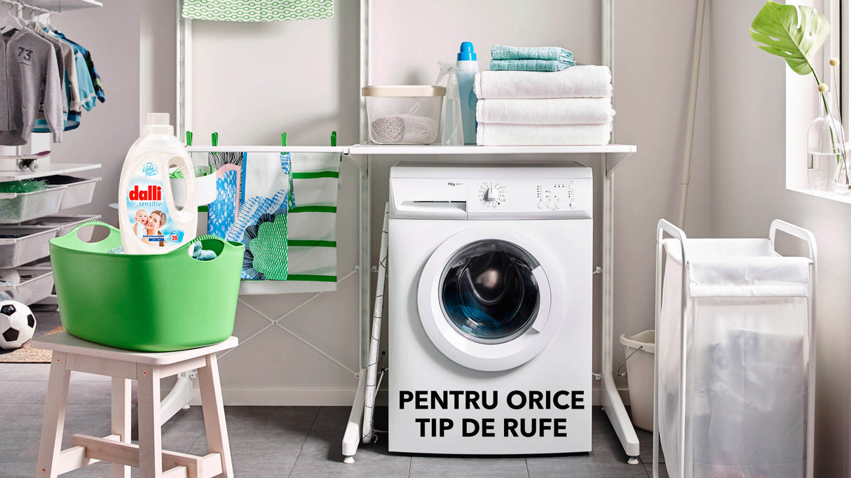 Detergent lichid pentru rufe de bebelusi, cu pH neutru pentru piele sensibila si efect antialergic BABY SENSITIV DALLI 1,1L / 20 spalari