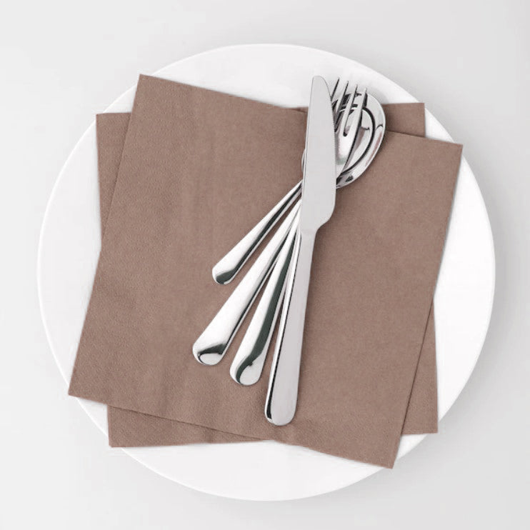 Servetele MANK maro, 40x40 cm, impaturite in 8 pliuri, (100buc/set)